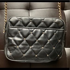 Charlotte Russe Black Quilted Crossbody